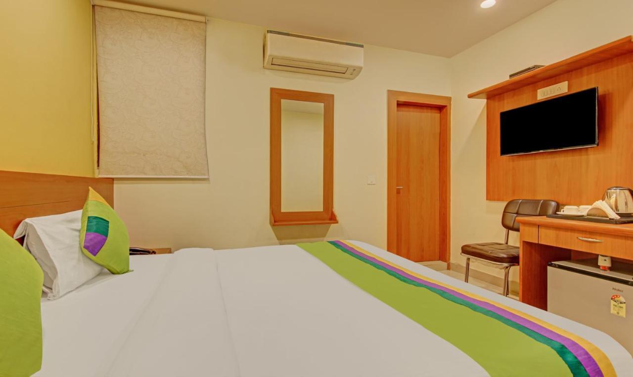 Hotel Treebo Tms Residency Nowe Delhi Zewnętrze zdjęcie